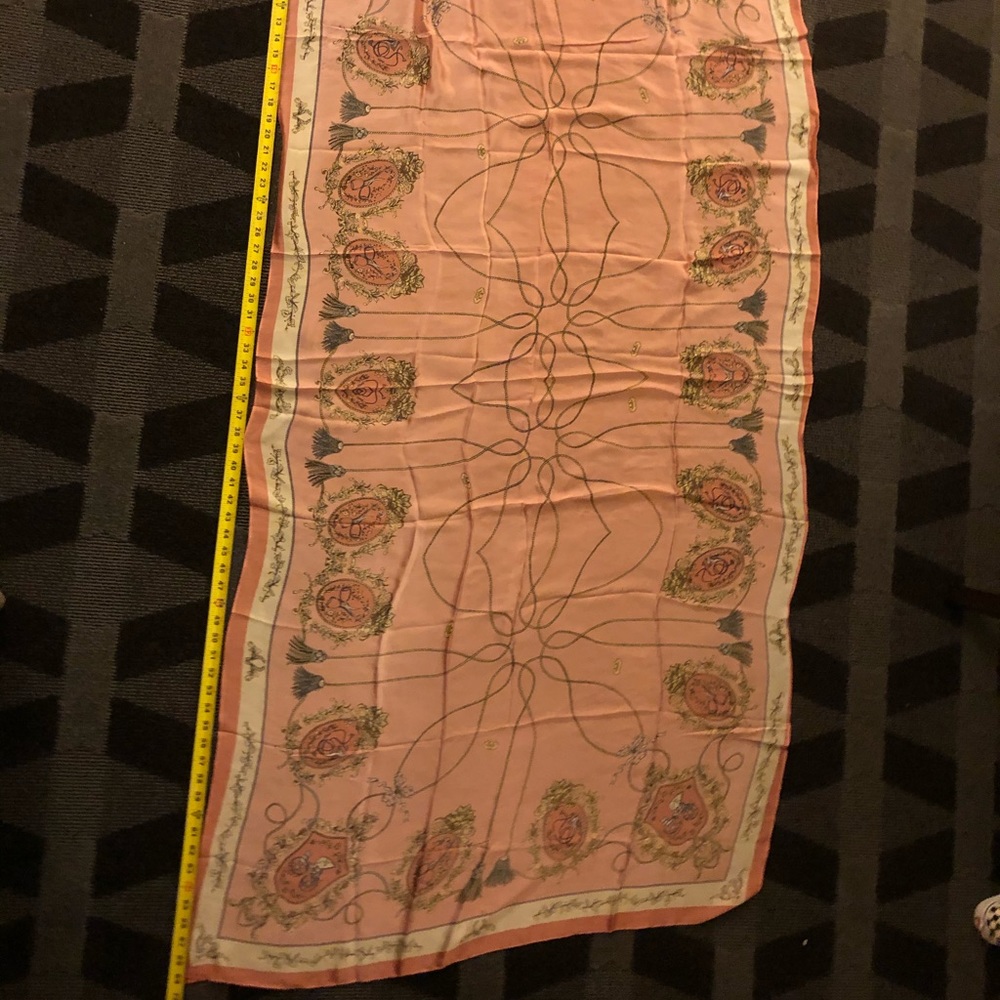 Silk scarf 💖 - Picture 6 of 7